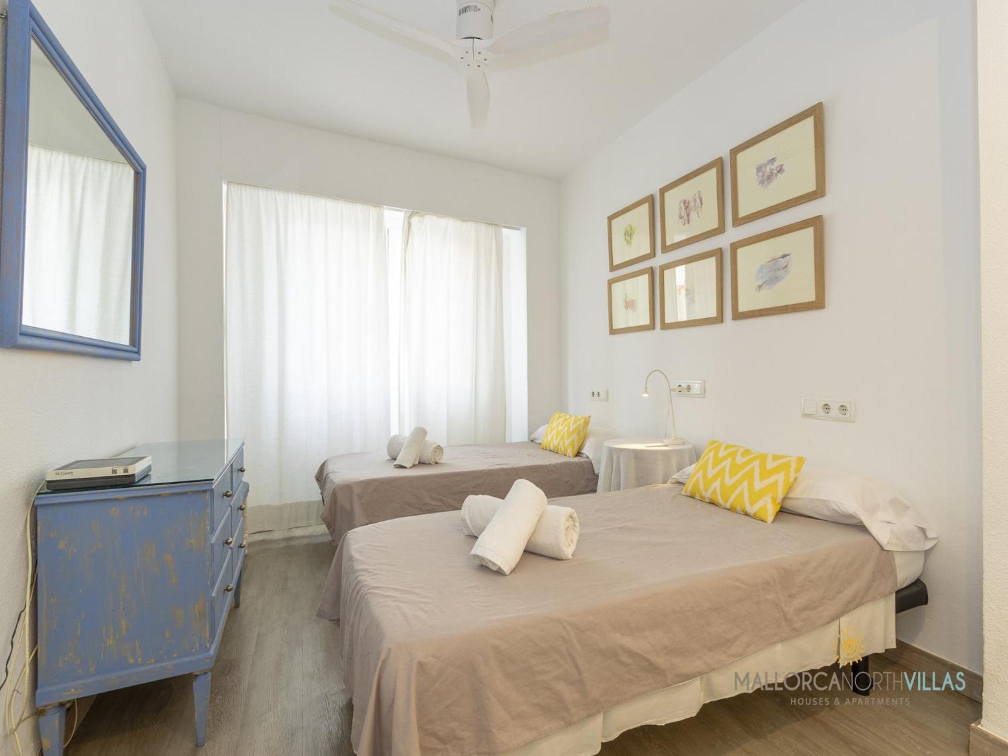 With Terrace Apartment *