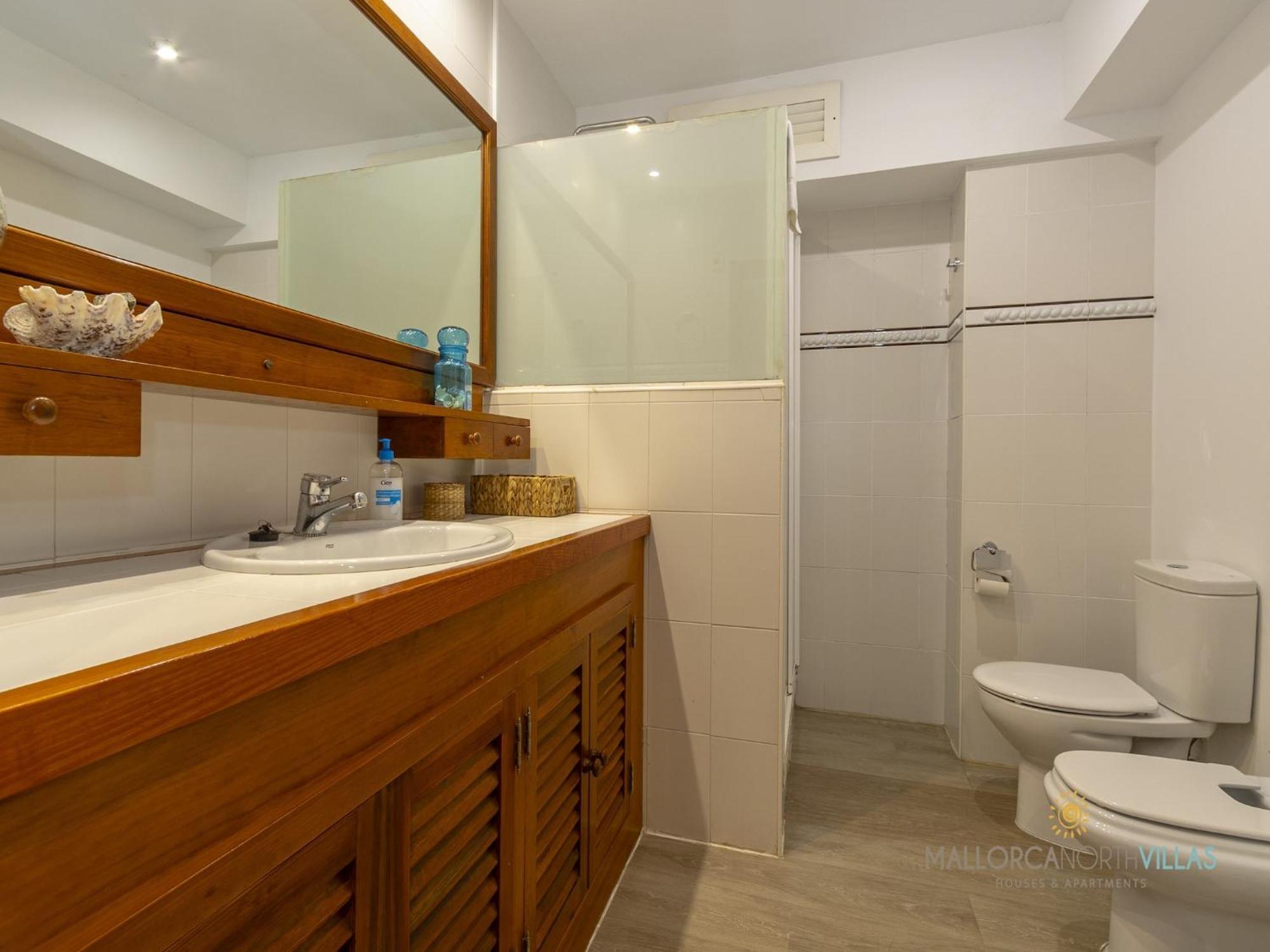 With Terrace Apartment *